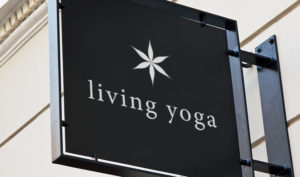 Living Yoga identitet